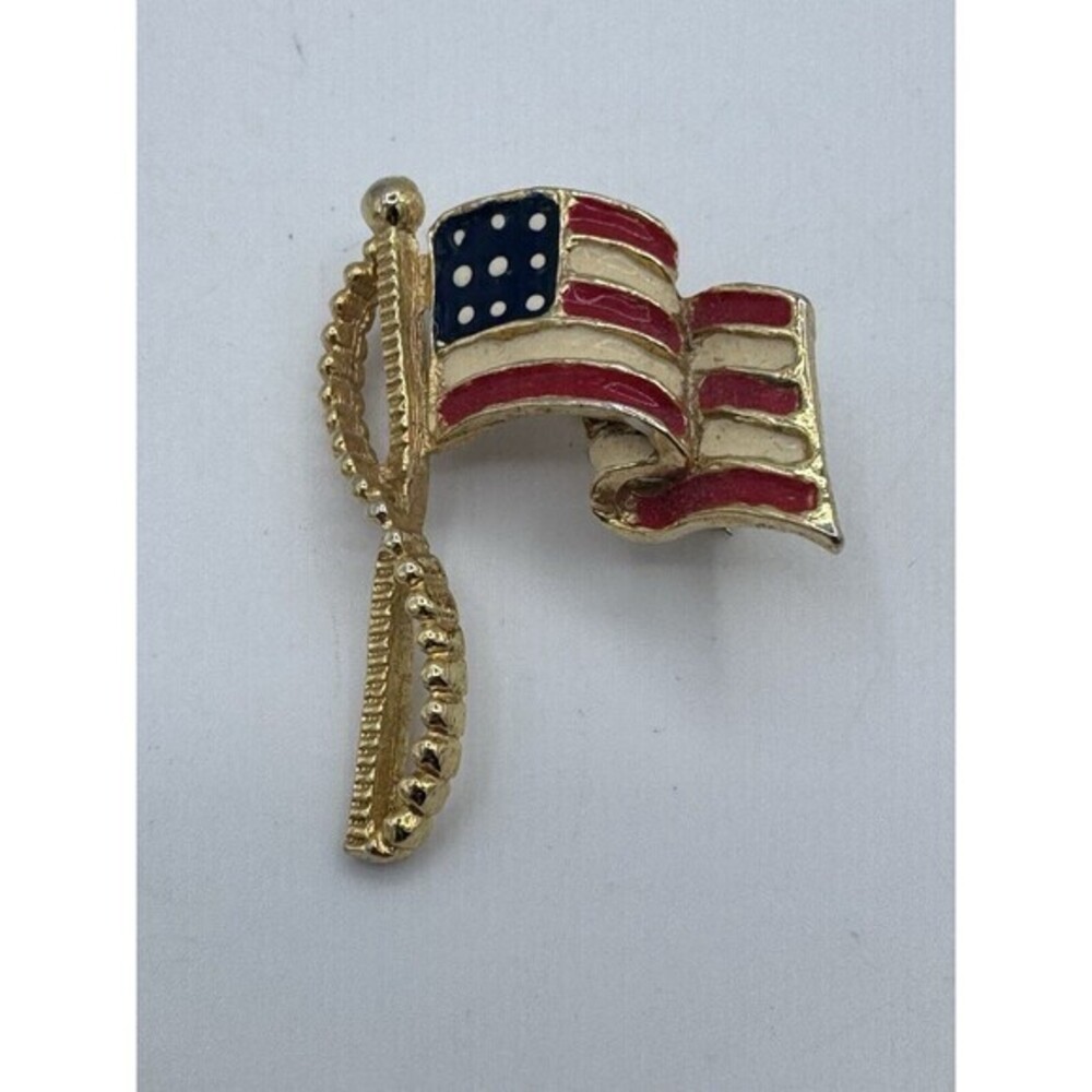 Vintage American Flag Brooch Lapel Pin Gold Tone Red White & Blue Enamel